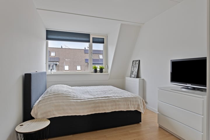 Foto 18 van Catharina van Rennesstraat 12