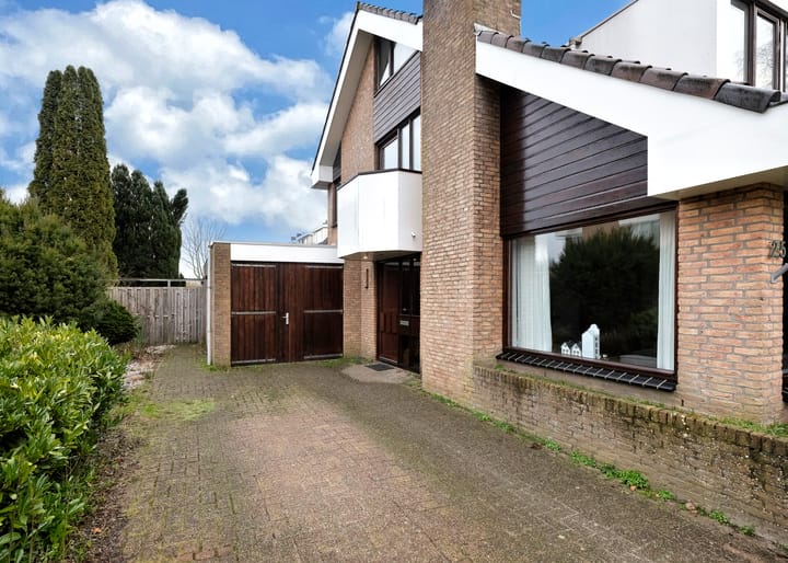 Foto 48 van Travalje 25