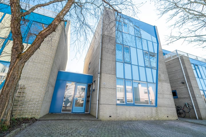 Foto 10 van Van Loghemstraat 26