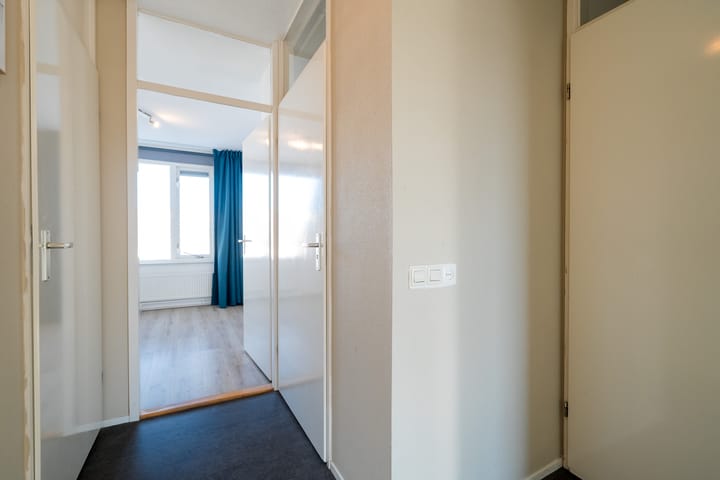 Foto 29 van Van Loghemstraat 26