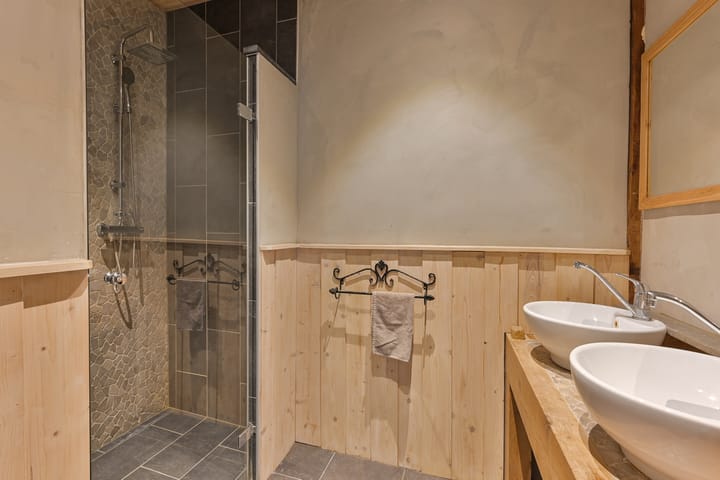 Foto 36 van Kerkweg 14