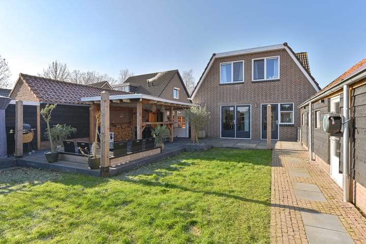 Foto 75 van Kerkweg 14