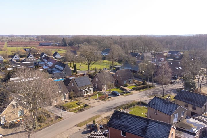 Foto 82 van Kerkweg 14