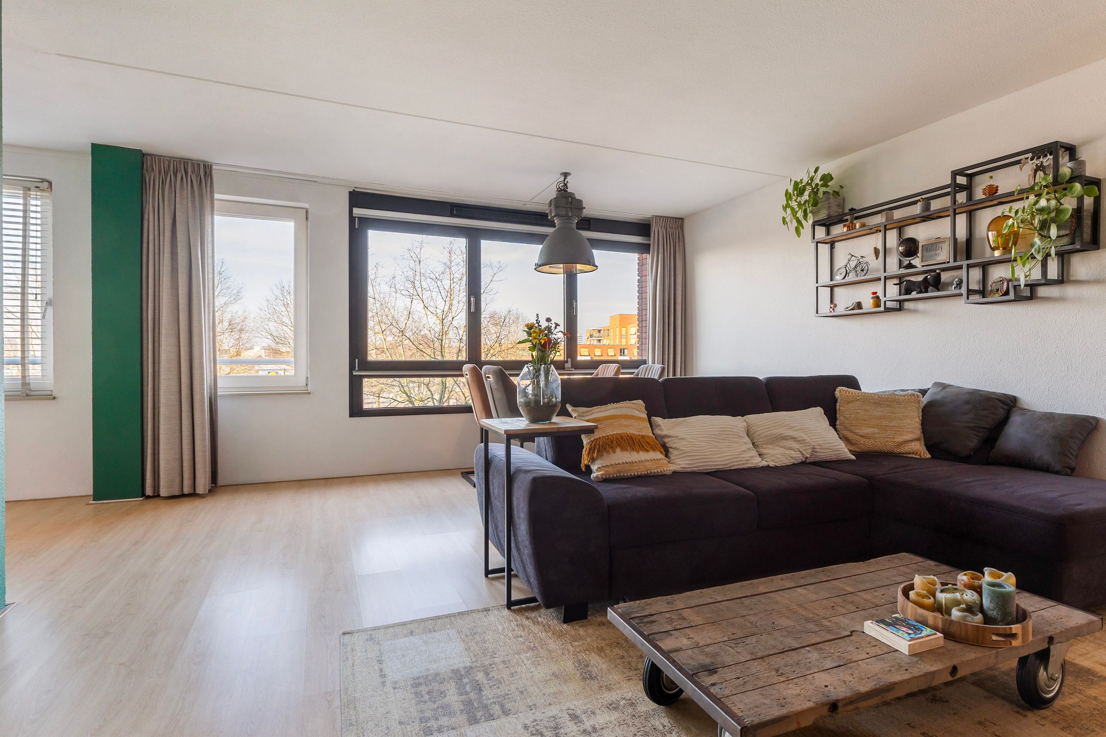 Foto 6 van Burgemeester Jhr. Quarles van Uffordlaan 483