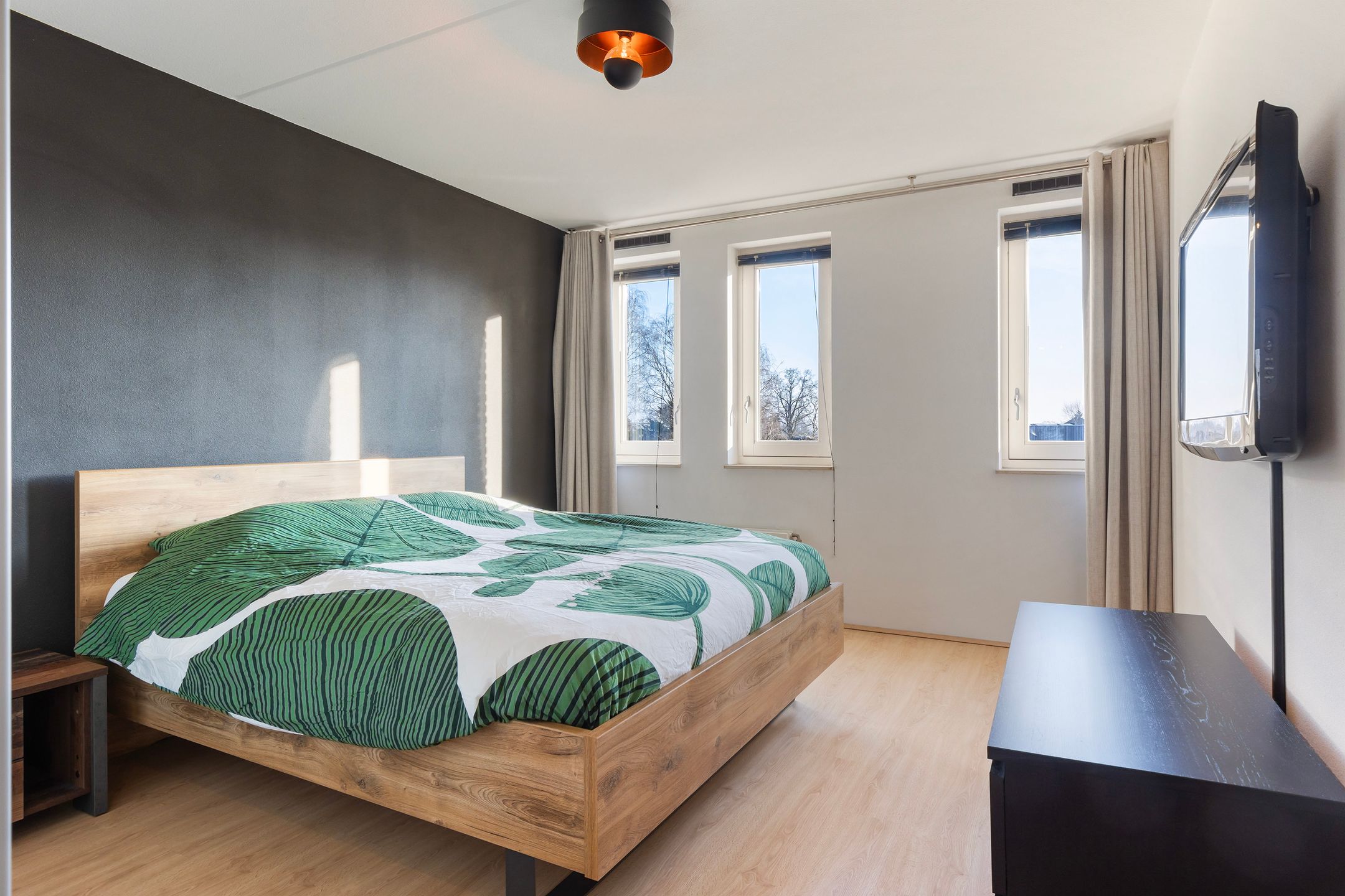 Foto 15 van Burgemeester Jhr. Quarles van Uffordlaan 483