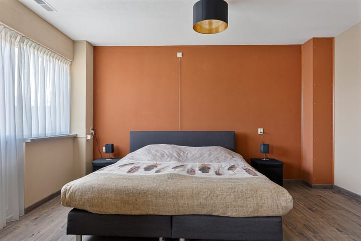 Foto 22 van Schoolstraat 142