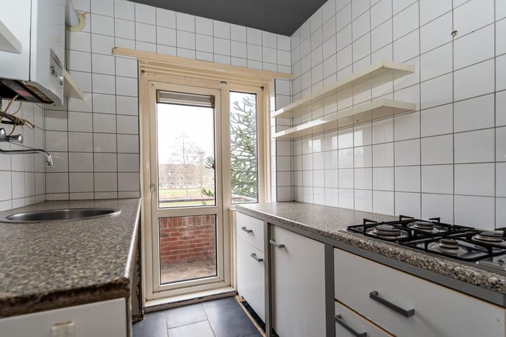 Foto 12 van van Ruusbroeclaan 36