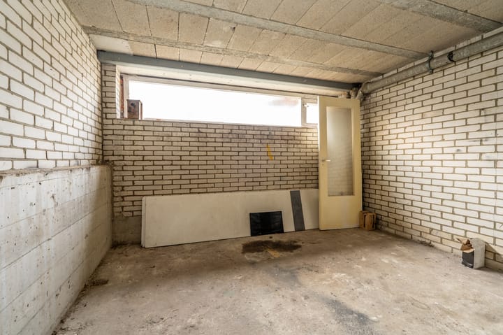 Foto 25 van van Ruusbroeclaan 36