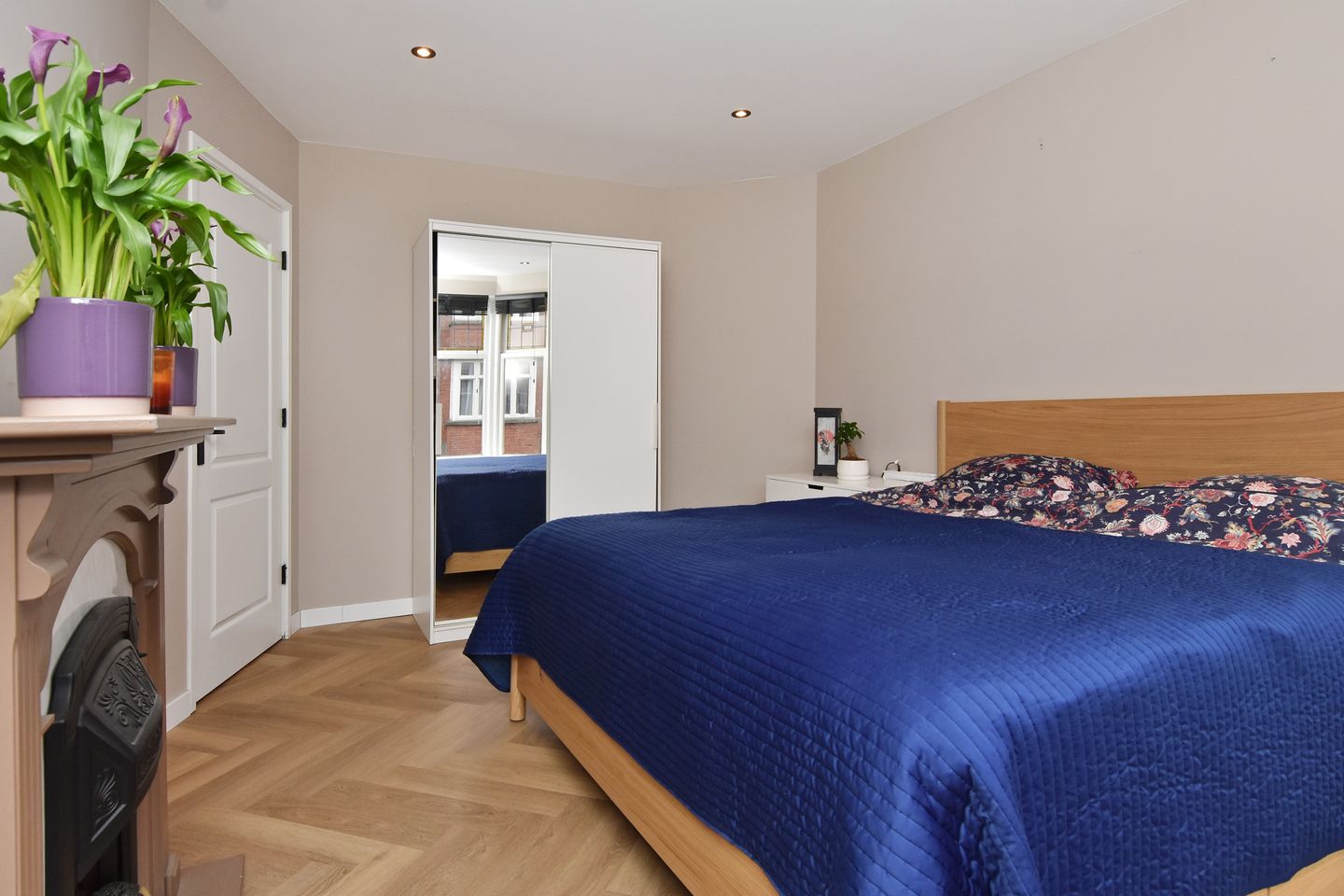 Foto 25 van Elise van Calcarstraat 27