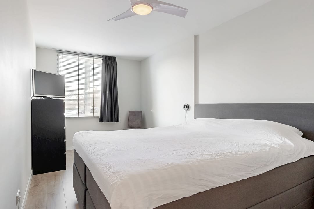 Foto 16 van Nicolaas Walensdreef 2