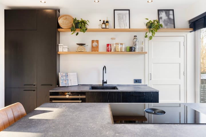 Foto 18 van Thorbeckestraat 84