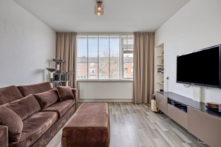 Foto 6 van Peter Huyssenslaan 61