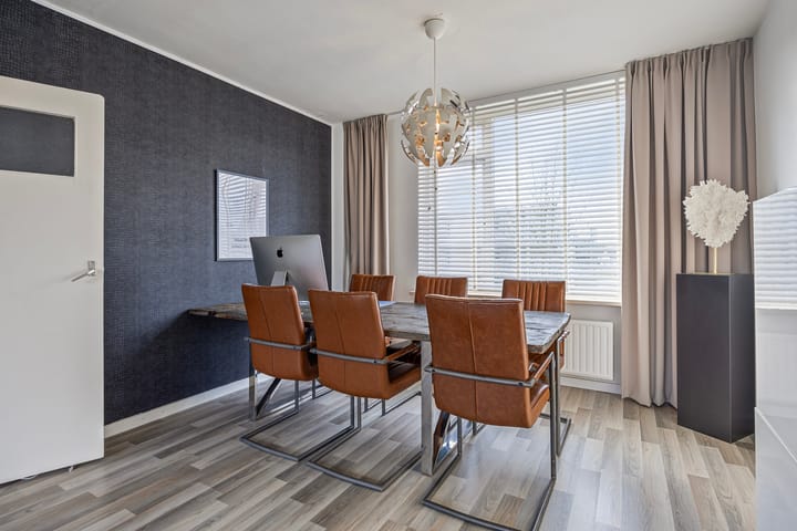 Foto 8 van Peter Huyssenslaan 61