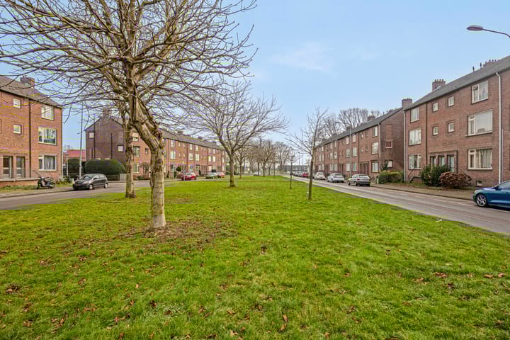 Foto 23 van Peter Huyssenslaan 61