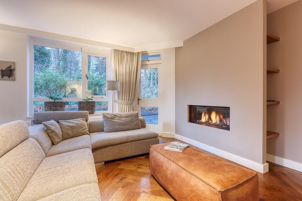 Photo 6 of Johan van Oldenbarneveltlaan 33