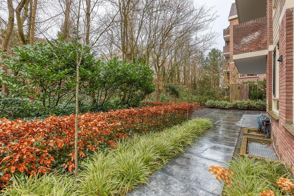 Photo 24 of Johan van Oldenbarneveltlaan 33