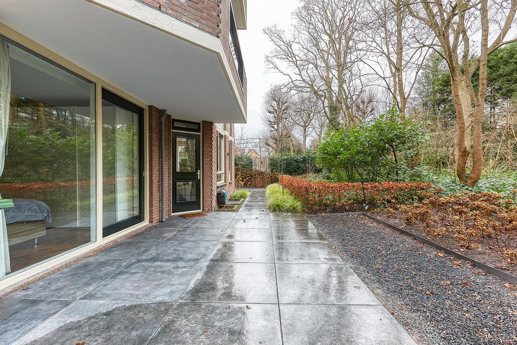 Photo 28 of Johan van Oldenbarneveltlaan 33