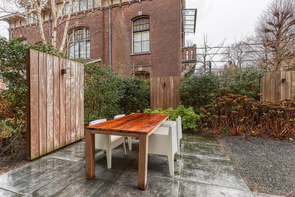 Photo 25 of Johan van Oldenbarneveltlaan 33