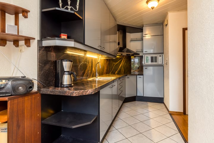 Photo 10 of Doctor Huntjensstraat 1