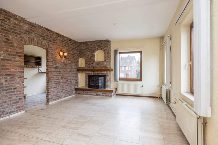 Photo 18 of Doctor Huntjensstraat 1