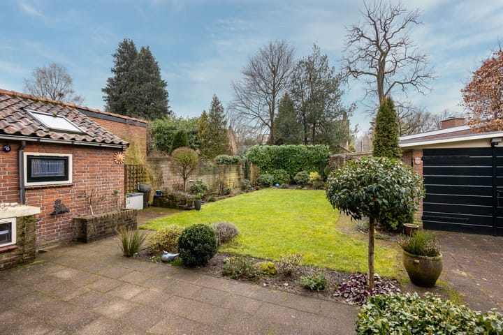 Photo 13 of Ceramstraat 3