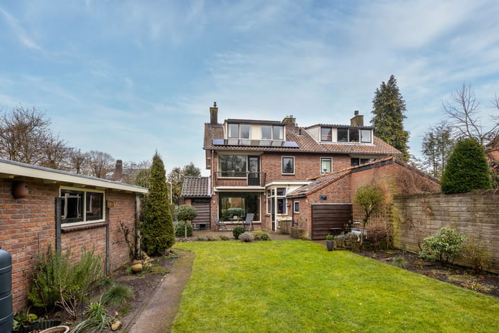 Photo 17 of Ceramstraat 3