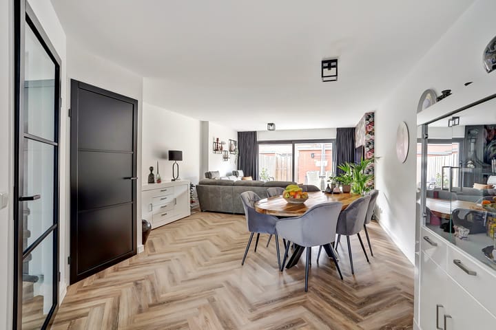 Foto 2 van Bertus Aafjeshove 29