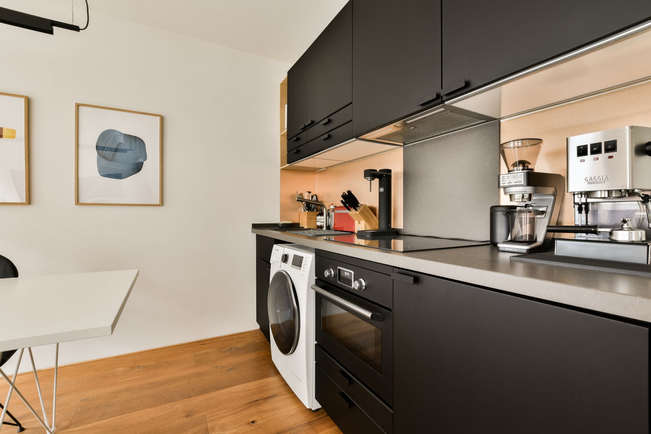 Foto 6 van Van Beuningenstraat 136-1