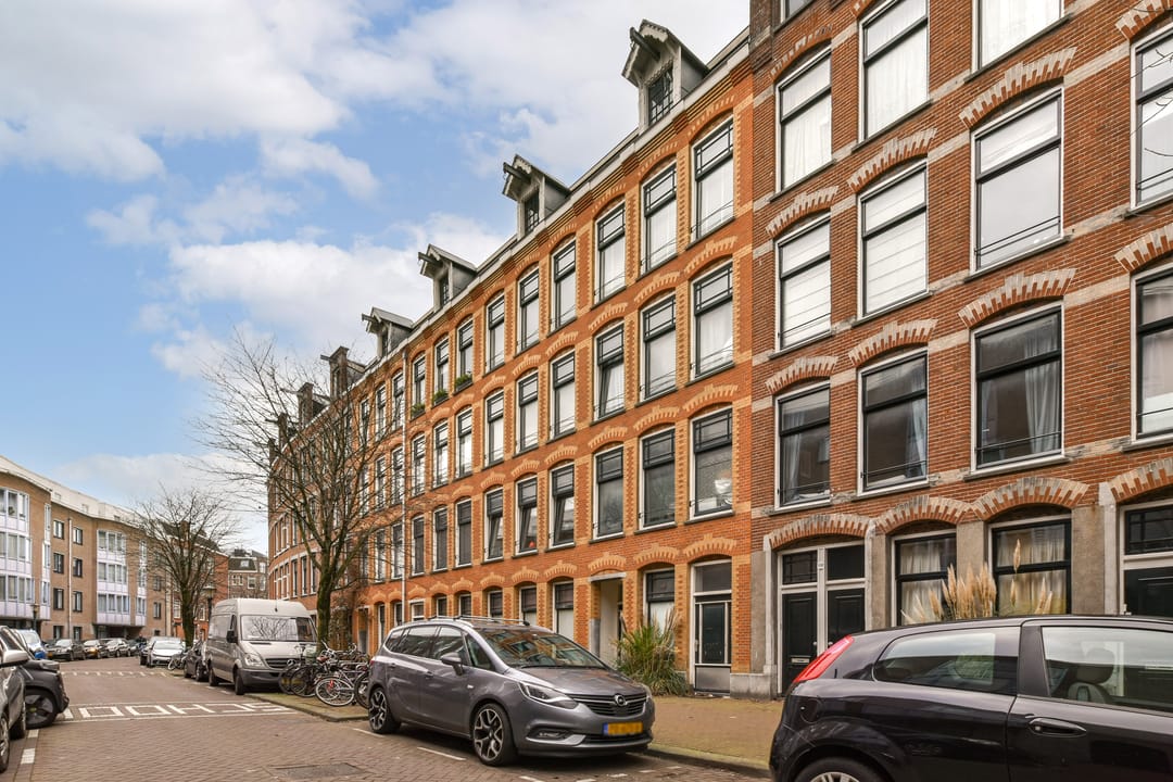 Foto 17 van Van Beuningenstraat 136-1