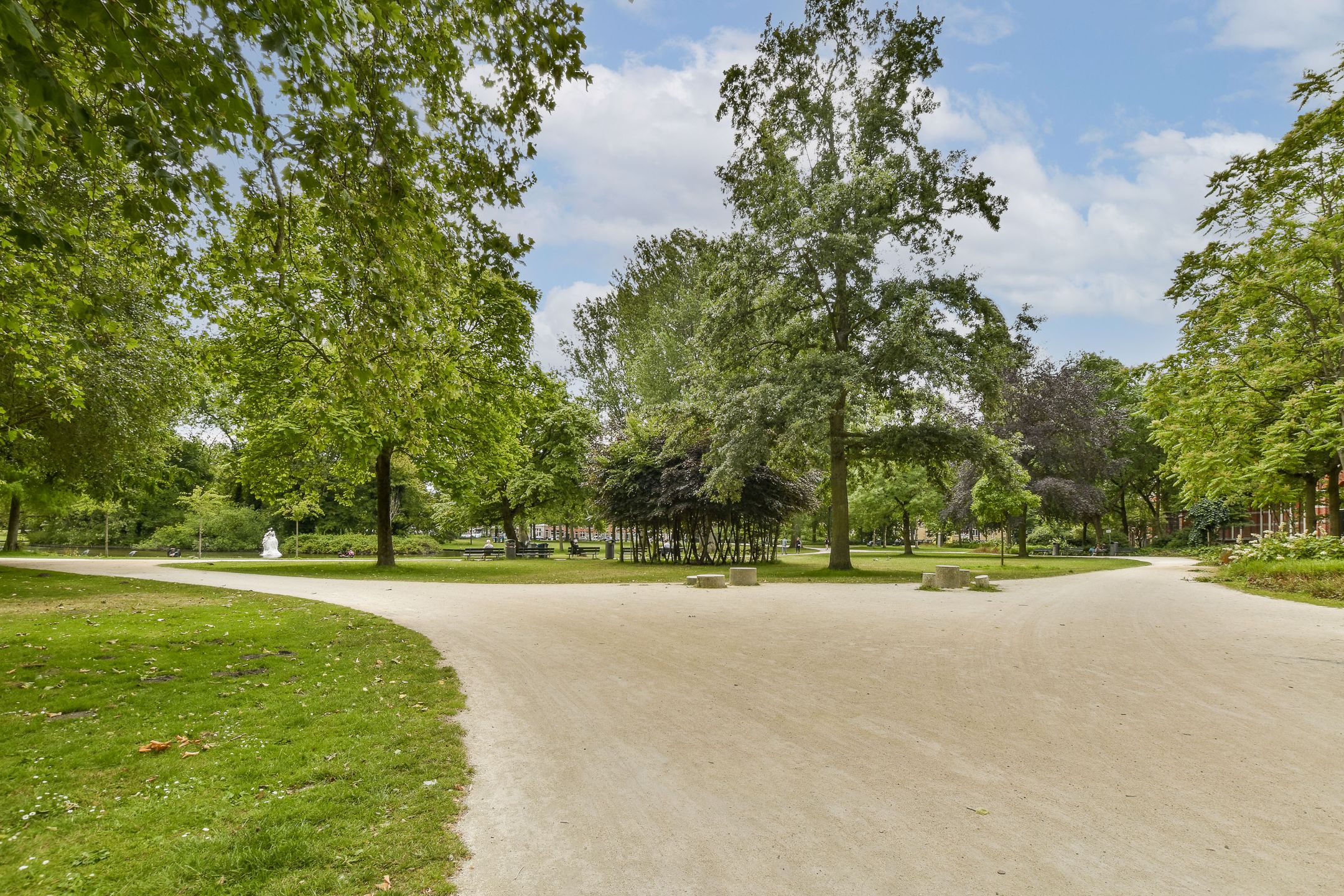 Foto 18 van Van Beuningenstraat 136-1