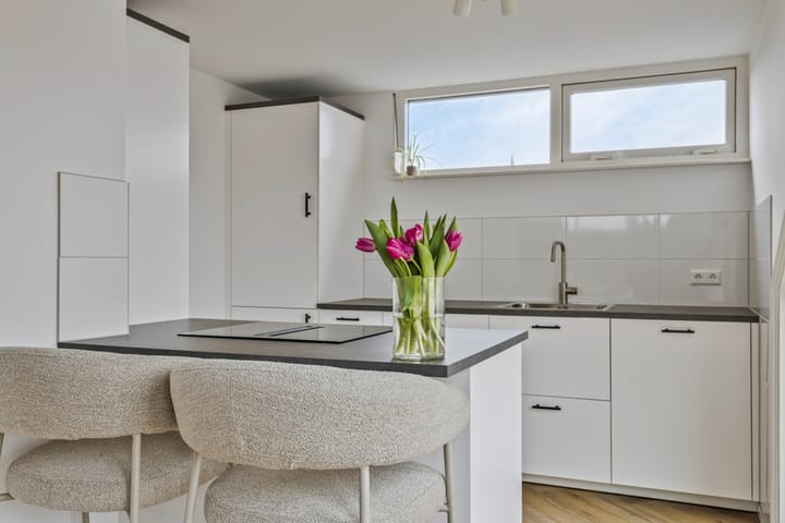 Foto 13 van Heemskerkerweg 80-C