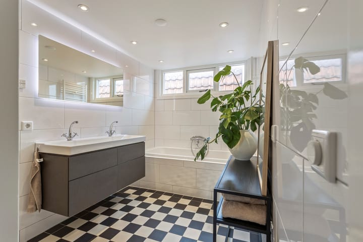 Foto 24 van Heemskerkerweg 80-C