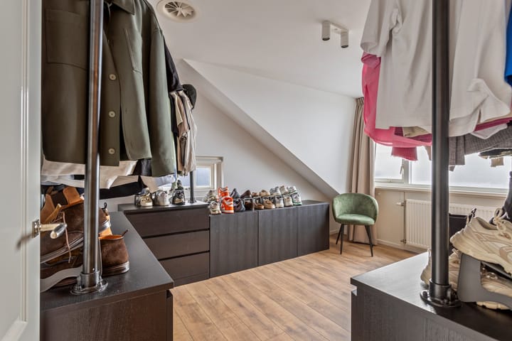 Foto 28 van Heemskerkerweg 80-C