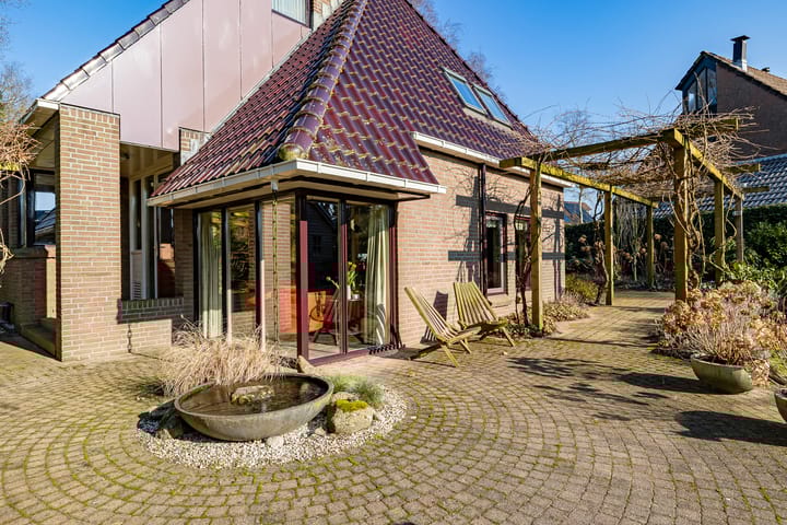 Foto 44 van Dambeern 12