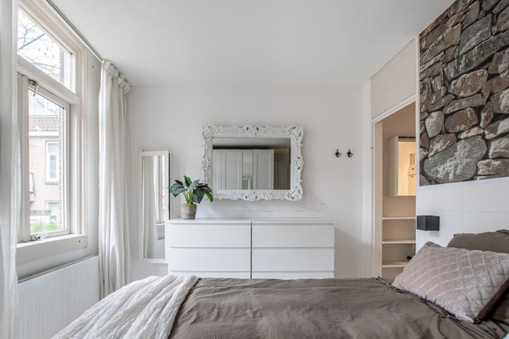 Photo 12 of Adelaarsweg 70-A