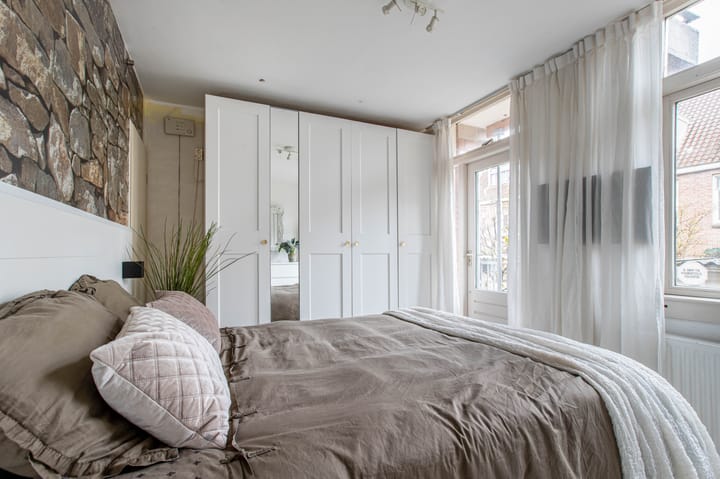 Photo 14 of Adelaarsweg 70-A