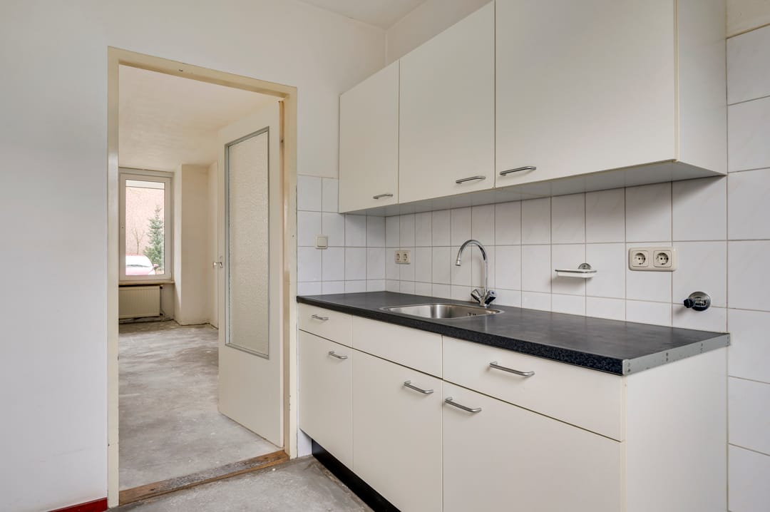 Photo 11 of Schout van der Voortstraat 23