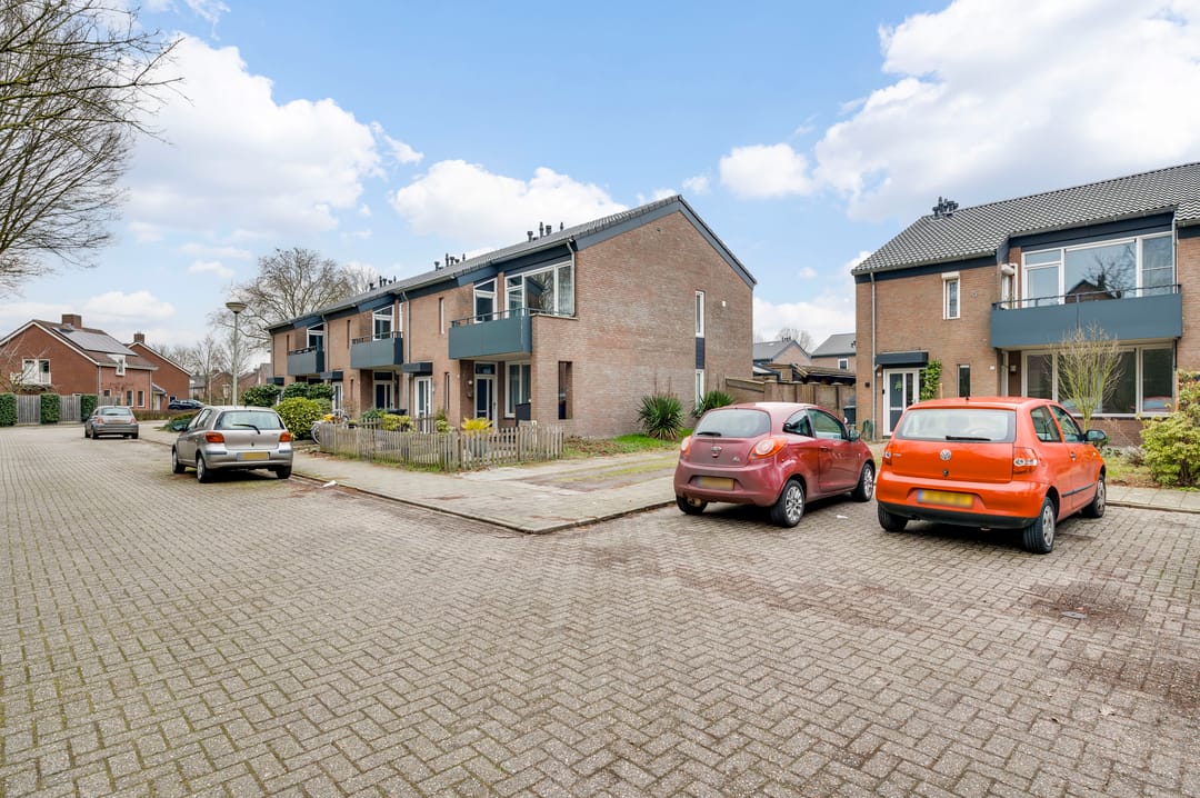 Photo 22 of Schout van der Voortstraat 23