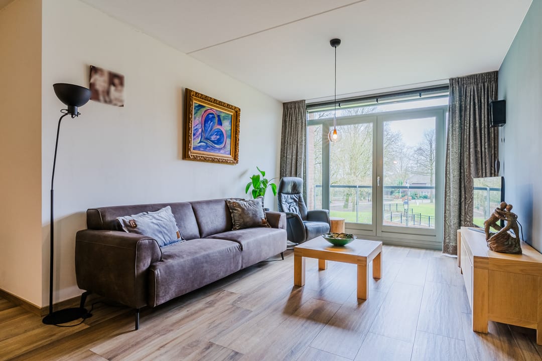 Foto 11 van Eikenburg 66