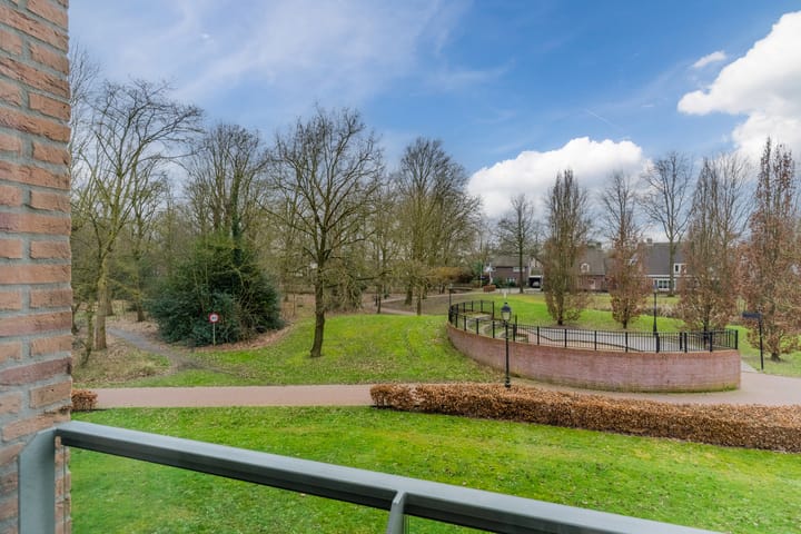 Foto 2 van Eikenburg 66