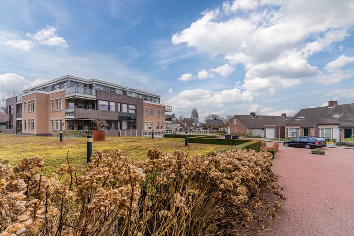 Foto 40 van Eikenburg 66