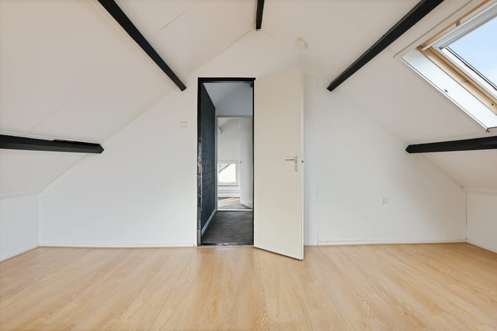 Foto 24 van Eiberlaan 17