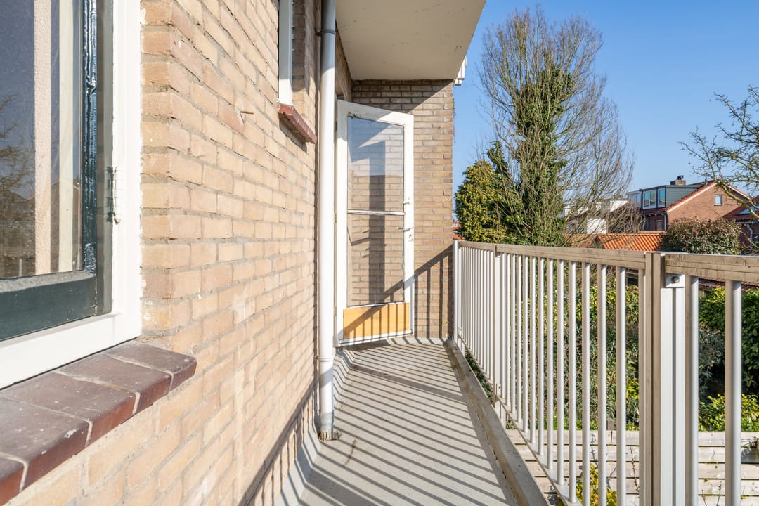 Foto 11 van Admiraal de Ruyterlaan 131