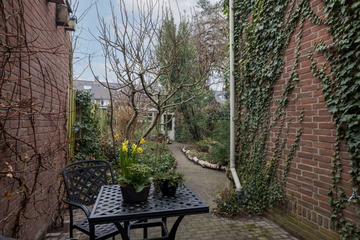 Foto 28 van Jan Tooropstraat 22