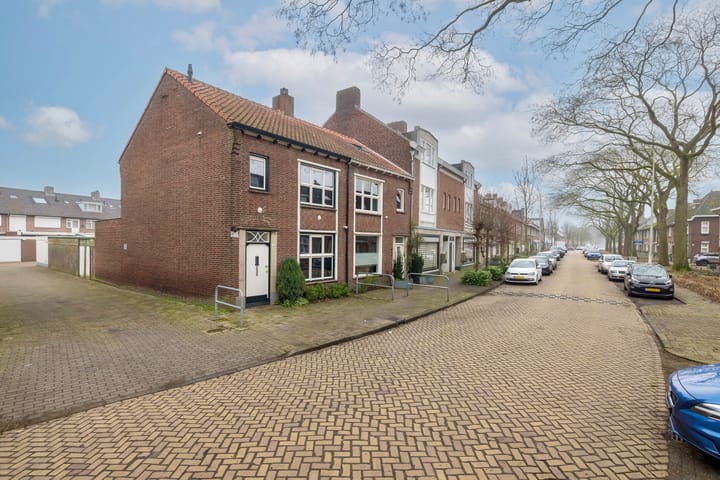 Foto 33 van Jan Tooropstraat 22