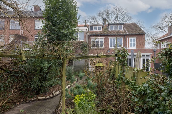 Foto 24 van Jan Tooropstraat 22