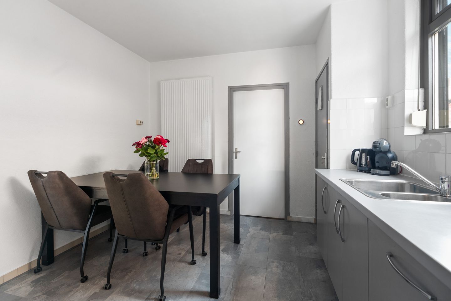 Photo 14 of Sint Petrusstraat 6