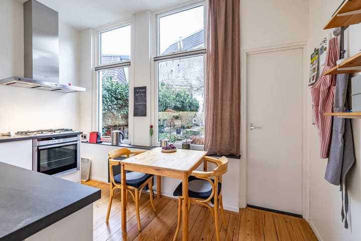 Foto 18 van Ooster Badstraat 8