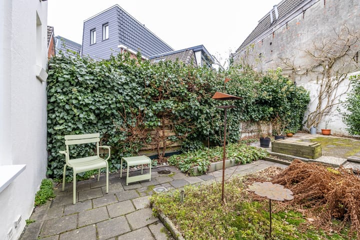 Foto 26 van Ooster Badstraat 8