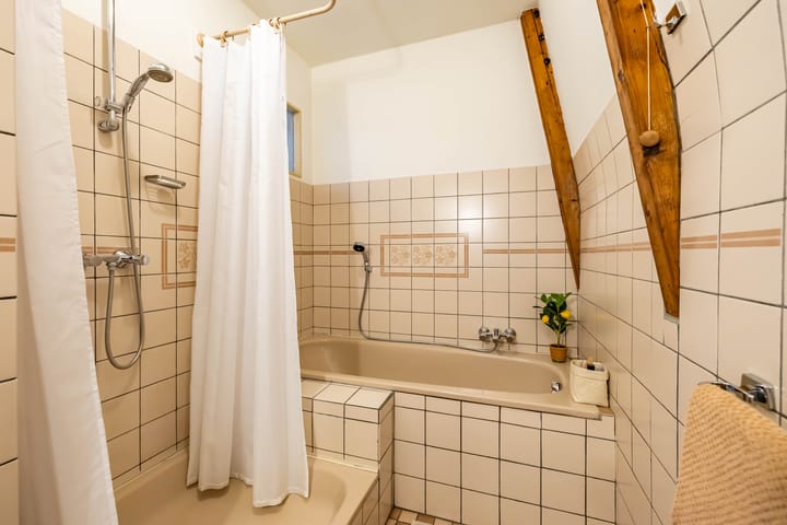 Foto 40 van Ooster Badstraat 8